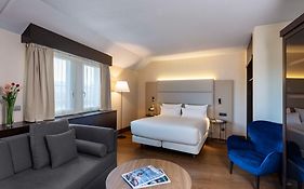 Nh Geneva Airport Hotel 4*